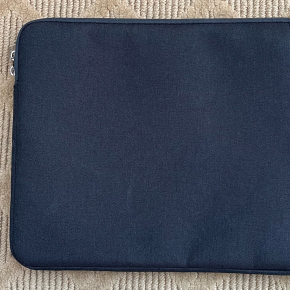 Laptop Sleeve by Mosiso Compatible with 16" Mac Book Air/Pro - Picture 9 of 9